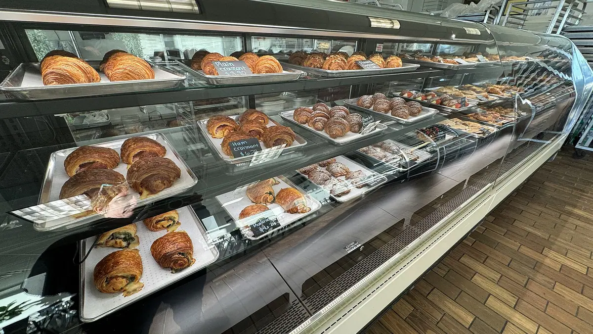 Harrow Cakes – patisserie in Colindale, London